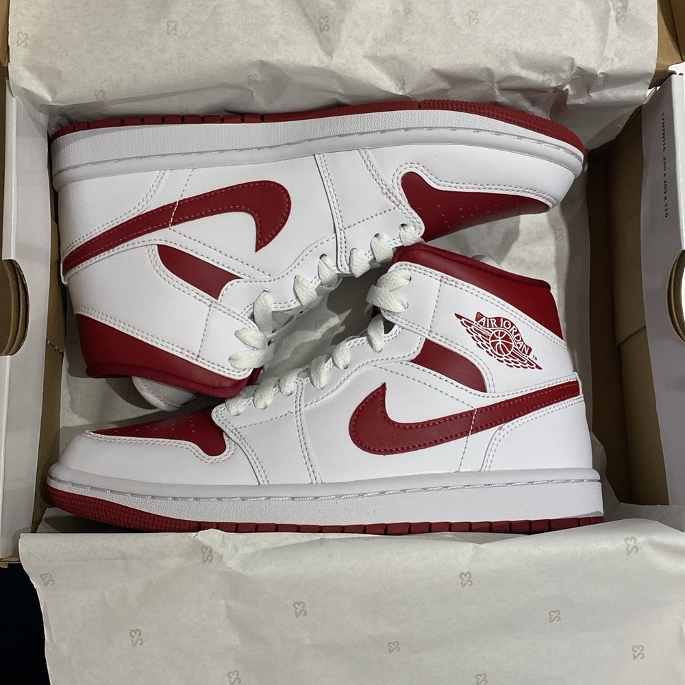 Nike Air Jordan 1 Mid